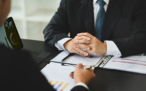 北京公司注冊(cè)代理機(jī)構(gòu)選擇注意事項(xiàng)與費(fèi)用詳解