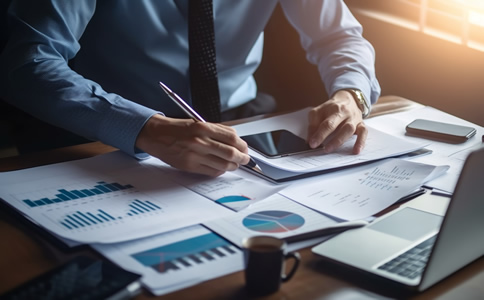 海淀區(qū)子公司注冊材料、要求、費用需要哪些？